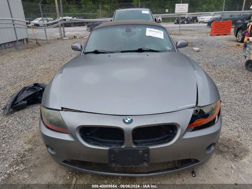 2004 BMW Z4 2.5I VIN: 4USBT33564LR67719 Lot: 40009654