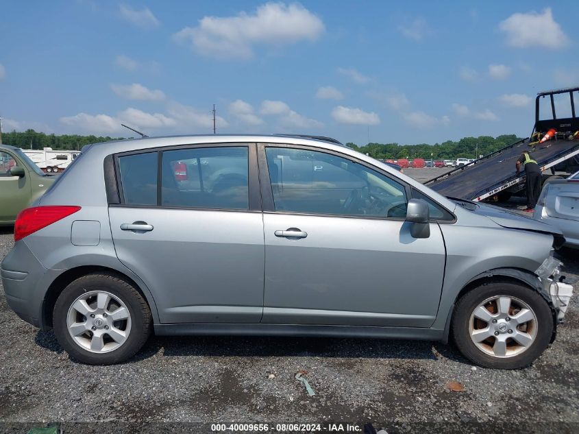 2009 Nissan Versa 1.8Sl VIN: 3N1BC13E59L354502 Lot: 40009656