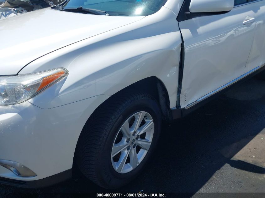 2012 Toyota Highlander Se V6 VIN: 5TDBK3EH1CS110477 Lot: 40009771