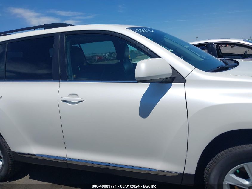 2012 Toyota Highlander Se V6 VIN: 5TDBK3EH1CS110477 Lot: 40009771