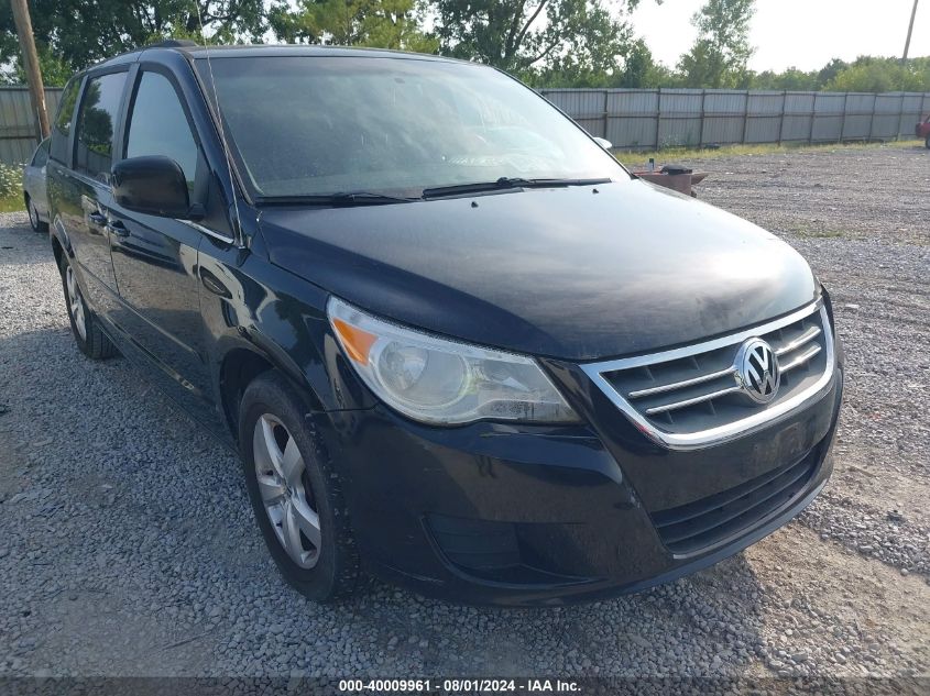 2V4RW3DG8BR625842 2011 Volkswagen Routan Se