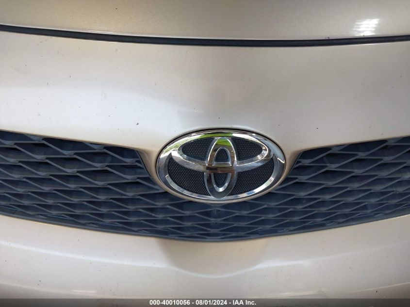 2010 Toyota Corolla Le VIN: 2T1BU4EE9AC401370 Lot: 40010056