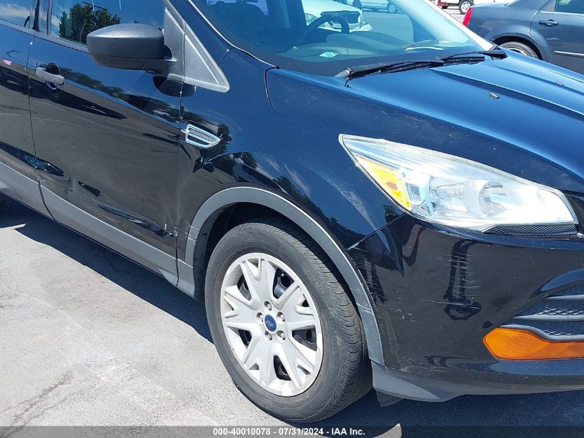 2016 Ford Escape S VIN: 1FMCU0F79GUC12271 Lot: 40010078