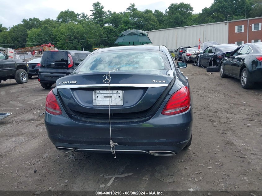 2015 Mercedes-Benz C 300 VIN: 55SWF4KBXFU027925 Lot: 40010215