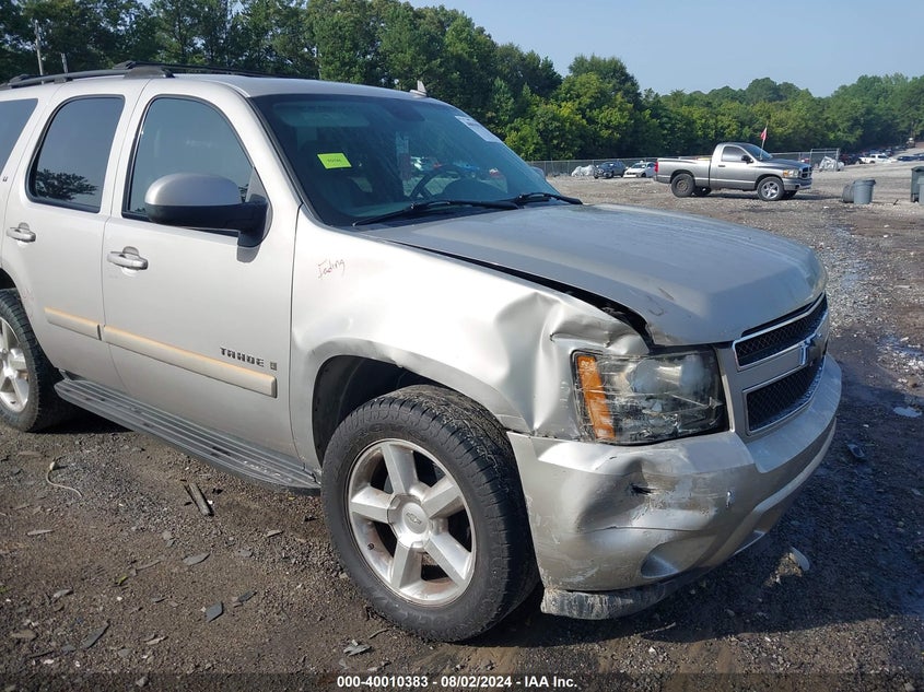 2007 Chevrolet Tahoe C1500 VIN: 1GNFC13007R245512 Lot: 40010383