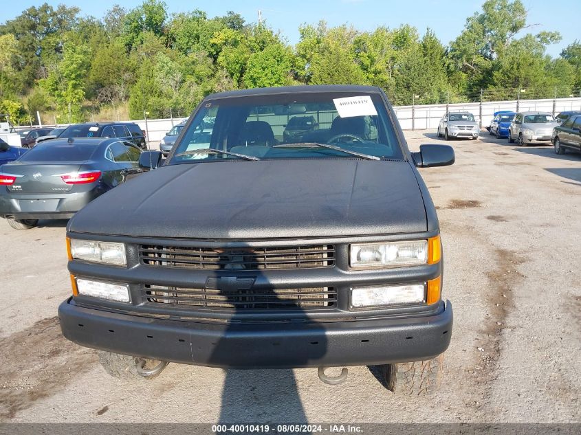 1996 Chevrolet Gmt-400 K1500 VIN: 2GCEK19R2T1163829 Lot: 40010419