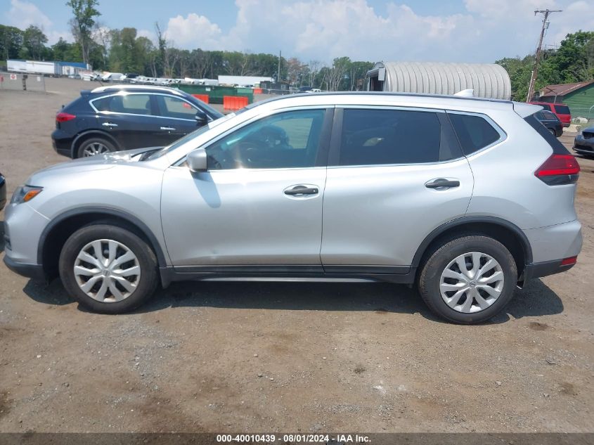 2017 Nissan Rogue S VIN: 5N1AT2MM8HC779559 Lot: 40010439