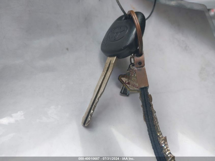 2005 Toyota Highlander V6 VIN: JTEEP21A650069895 Lot: 40010687