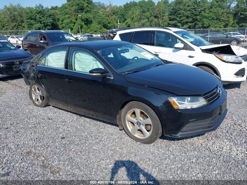 3VWB67AJ4HM277151 2017 VOLKSWAGEN JETTA - Image 1