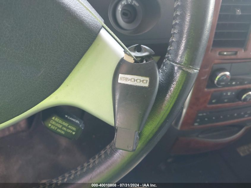 2008 Dodge Grand Caravan Sxt VIN: 2D8HN54X18R681748 Lot: 40010808