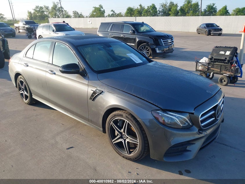 VIN WDDZF4JB5JA376322 2018 MERCEDES-BENZ E 300 300