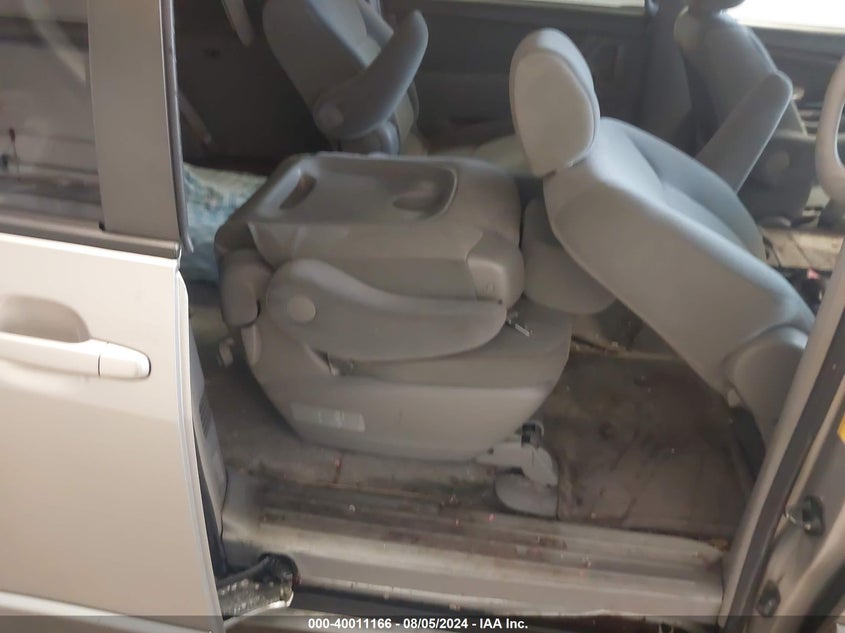 2005 Toyota Sienna Le VIN: 5TDZA23C55S359287 Lot: 40011166