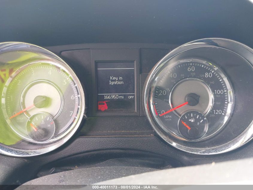 2015 Chrysler Town & Country Touring-L VIN: 2C4RC1CG2FR608758 Lot: 40011173