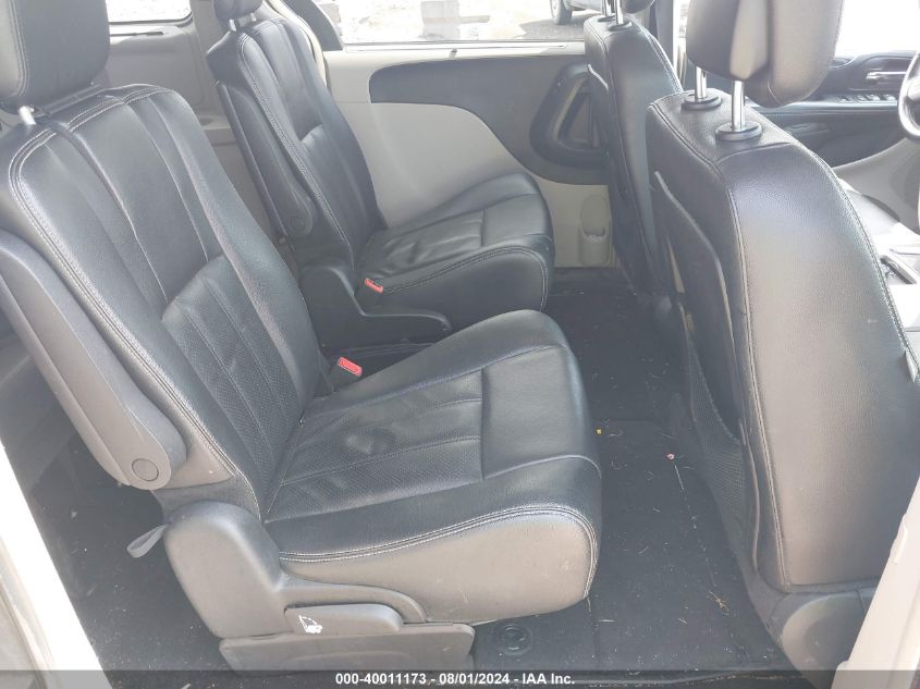 2015 Chrysler Town & Country Touring-L VIN: 2C4RC1CG2FR608758 Lot: 40011173