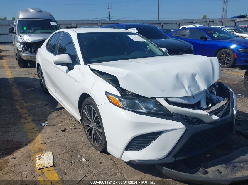 4T1B11HK2KU768281 2019 TOYOTA CAMRY - Image 1