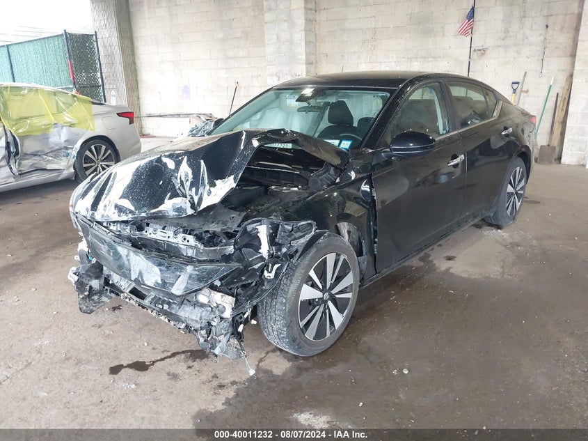 2022 NISSAN ALTIMA VIN: 3CZRU6H51JM104102