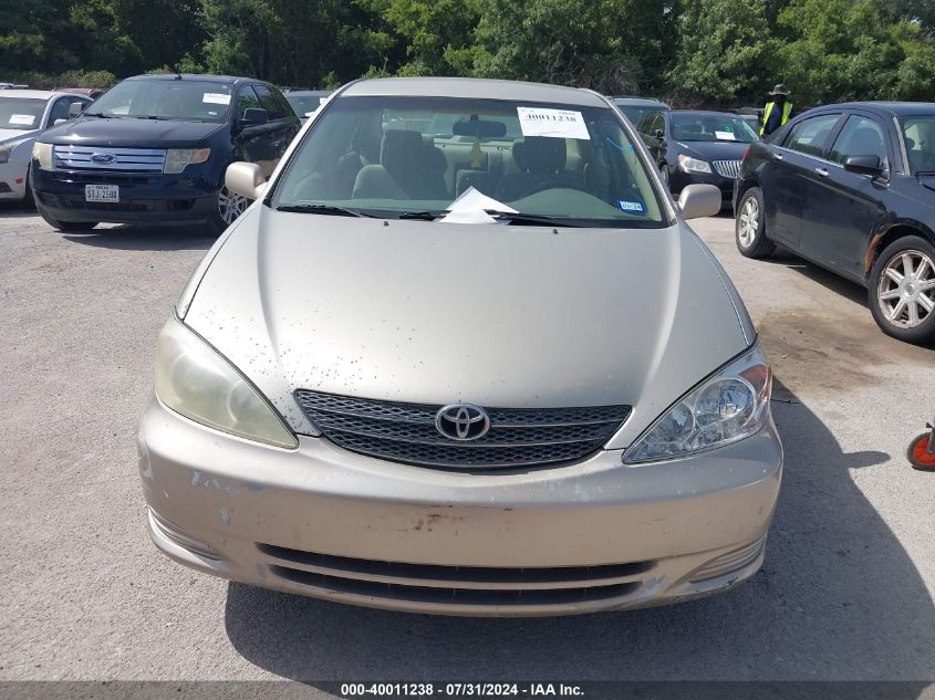 2004 Toyota Camry Le VIN: 4T1BE32K24U911399 Lot: 40011238