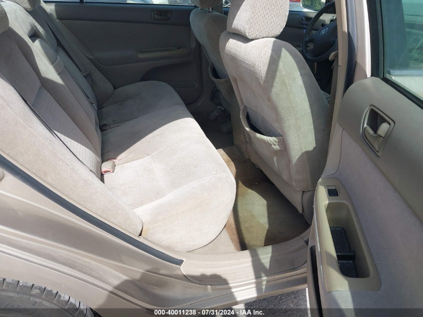 2004 Toyota Camry Le VIN: 4T1BE32K24U911399 Lot: 40011238