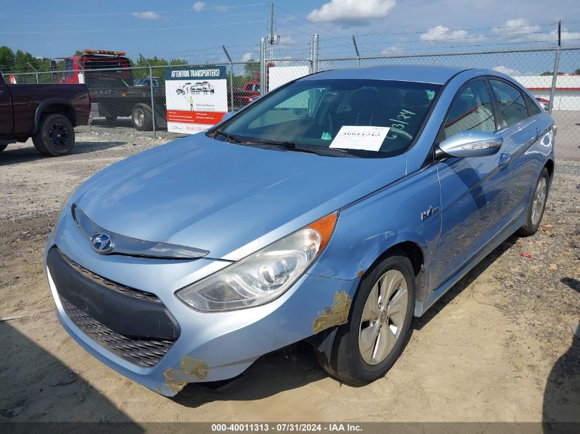 2013 Hyundai Sonata Hybrid VIN: KMHEC4A44DA067752 Lot: 40011313