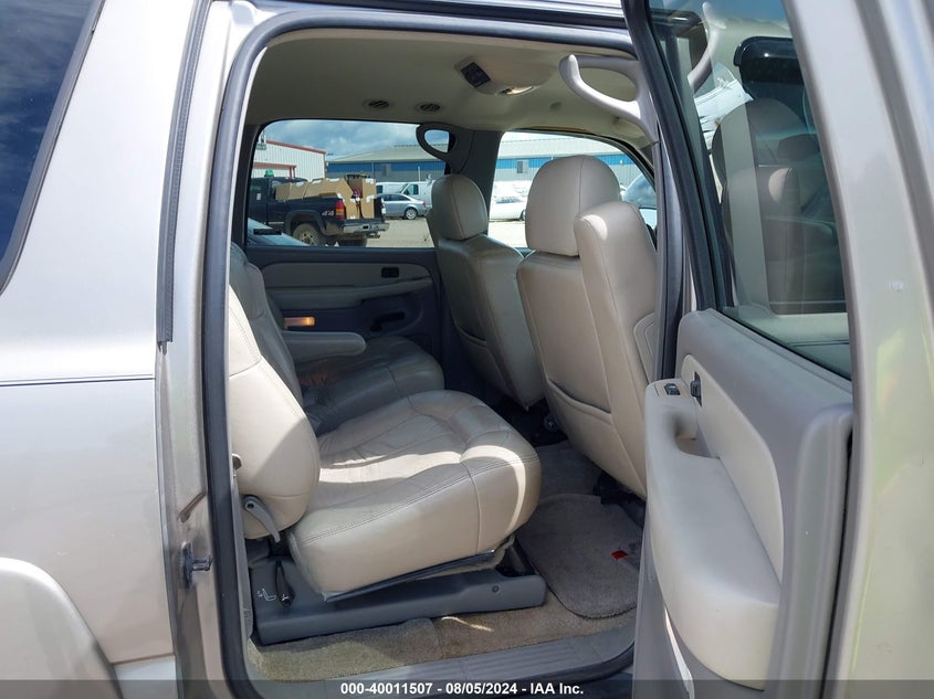 2002 Chevrolet Suburban 1500 Lt VIN: 1GNEC16Z72J202119 Lot: 40011507