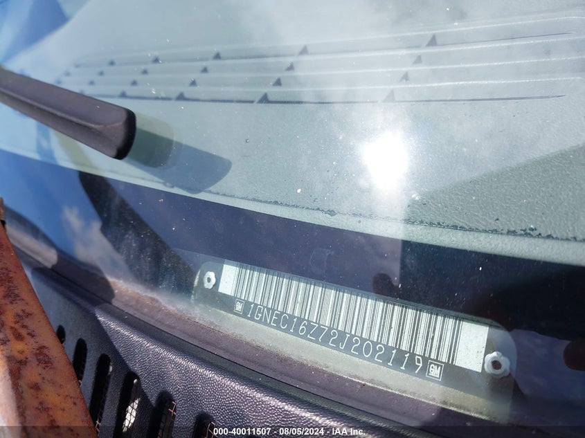 2002 Chevrolet Suburban 1500 Lt VIN: 1GNEC16Z72J202119 Lot: 40011507