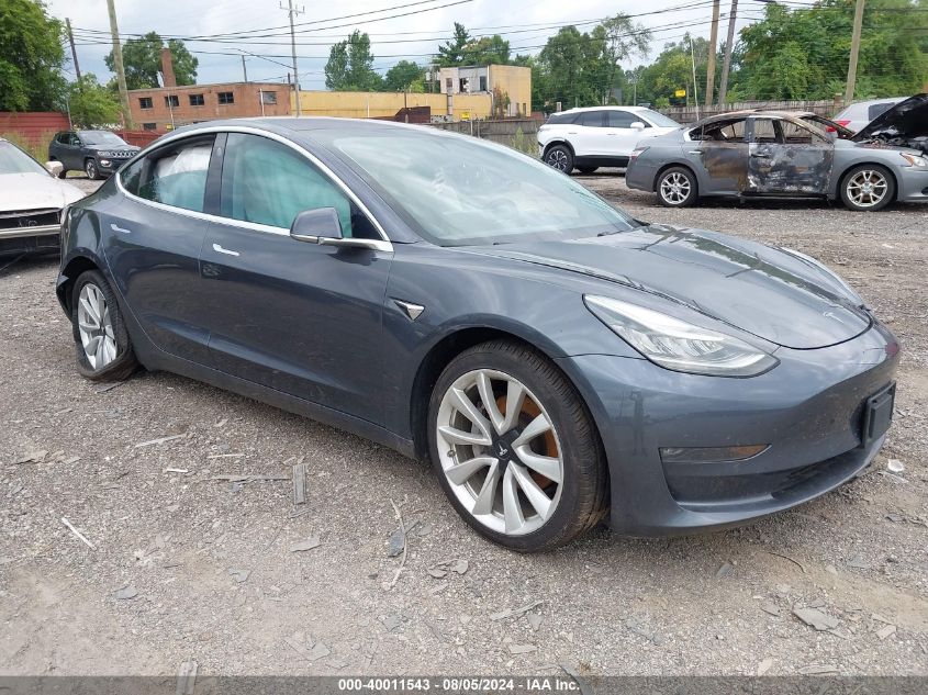 5YJ3E1EAXJF024038 2018 TESLA MODEL 3 - Image 1