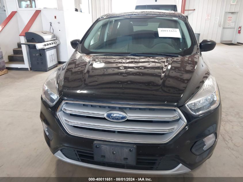 2019 Ford Escape Se VIN: 1FMCU9GD6KUA63240 Lot: 40011651