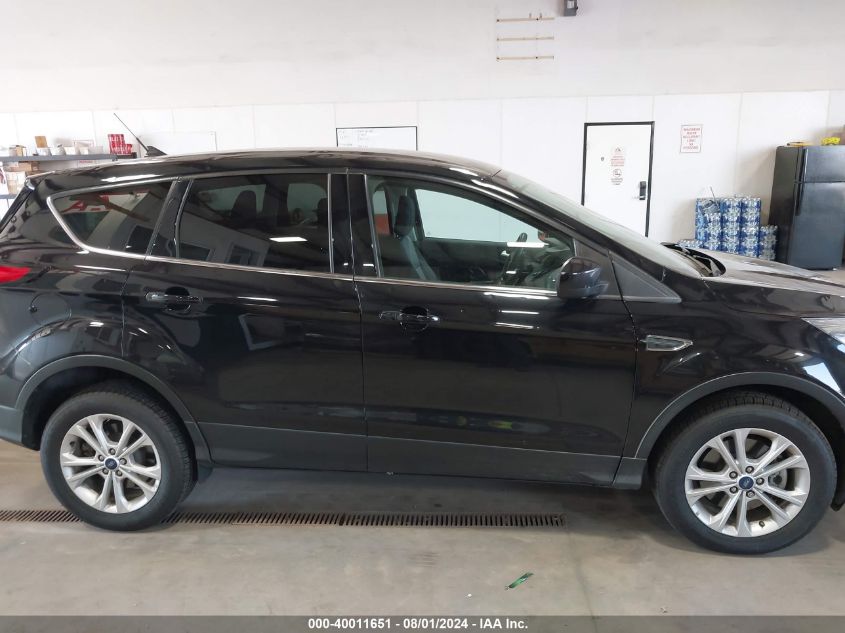 2019 Ford Escape Se VIN: 1FMCU9GD6KUA63240 Lot: 40011651