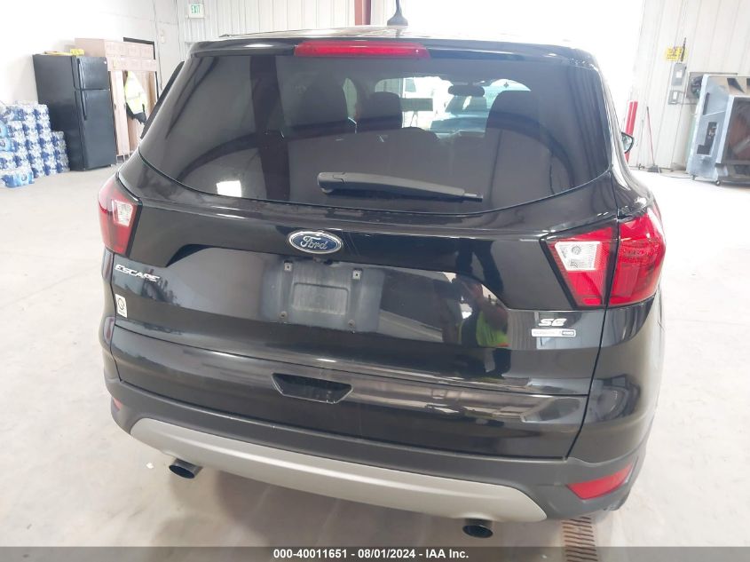 2019 Ford Escape Se VIN: 1FMCU9GD6KUA63240 Lot: 40011651