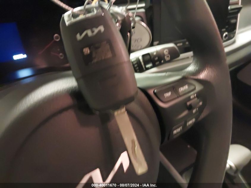 2022 KIA RIO 5-DOOR VIN: 3FA6P0LU2HR389911
