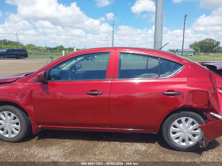 2018 Nissan Versa 1.6 S+ VIN: 3N1CN7AP3JL864762 Lot: 40011803