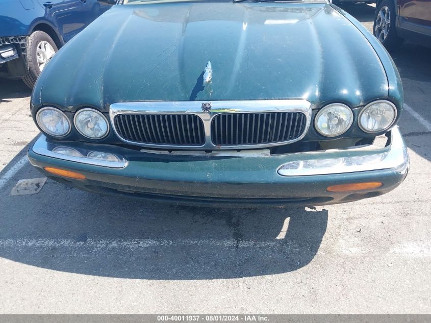 1999 Jaguar Xj8 VIN: SAJHD1046XC867705 Lot: 40011937