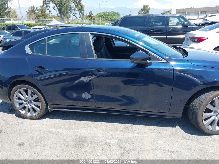 2023 Mazda Mazda3 2.5 S Select VIN: 3MZBPABM3PM357882 Lot: 40012224