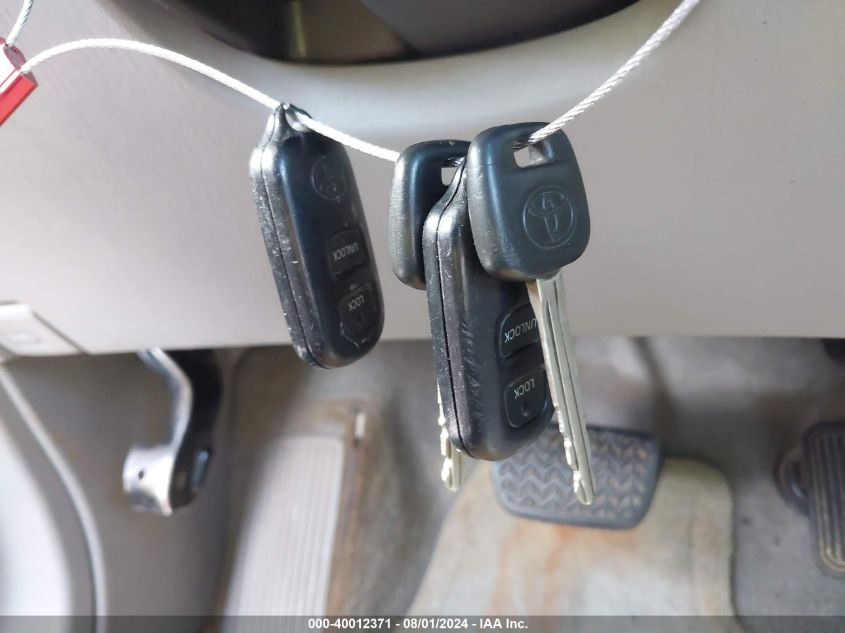 2005 Toyota Highlander V6 VIN: JTEEP21A350125162 Lot: 40012371