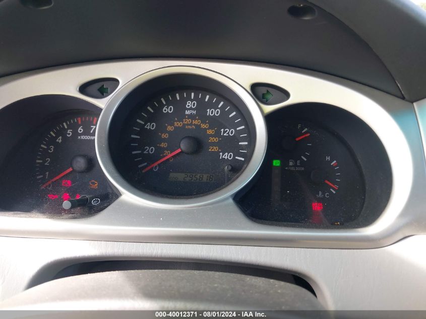 2005 Toyota Highlander V6 VIN: JTEEP21A350125162 Lot: 40012371