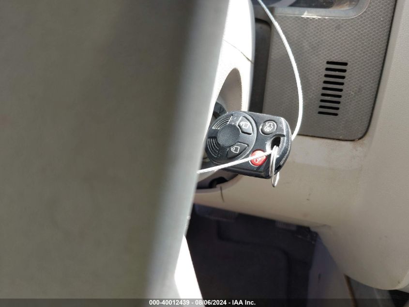 2008 Ford Escape Xlt VIN: 1FMCU93178KE78759 Lot: 40012439