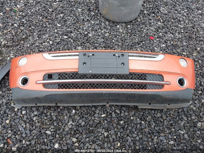 2006 Mini Cooper VIN: WMWRF335X6TF64812 Lot: 40012751