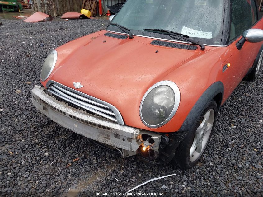 2006 Mini Cooper VIN: WMWRF335X6TF64812 Lot: 40012751