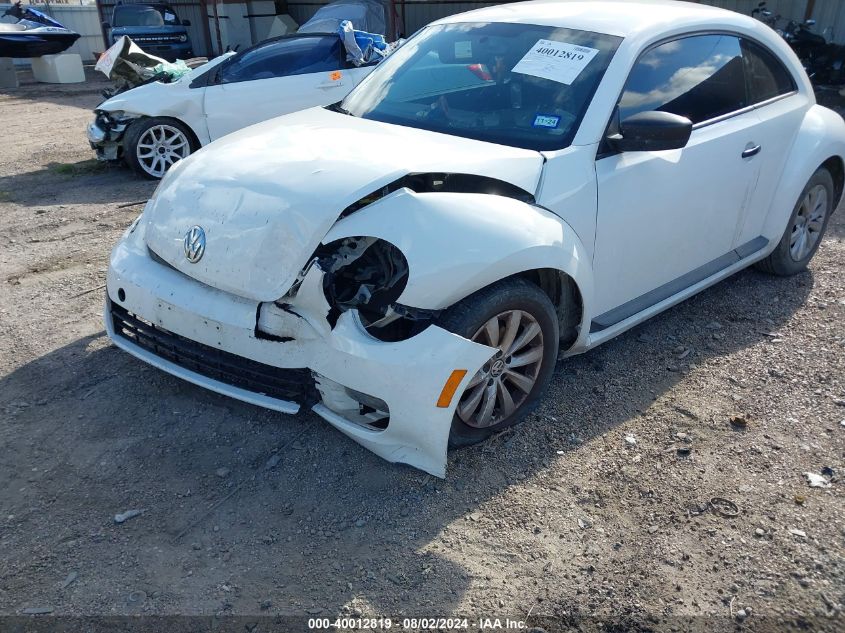 2013 Volkswagen Beetle VIN: 3VWFP7AT8DM627827 Lot: 40012819