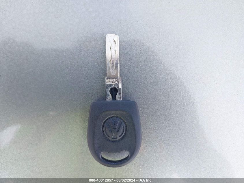 2004 Volkswagen Passat Gls VIN: WVWVD63B84E178094 Lot: 40012857