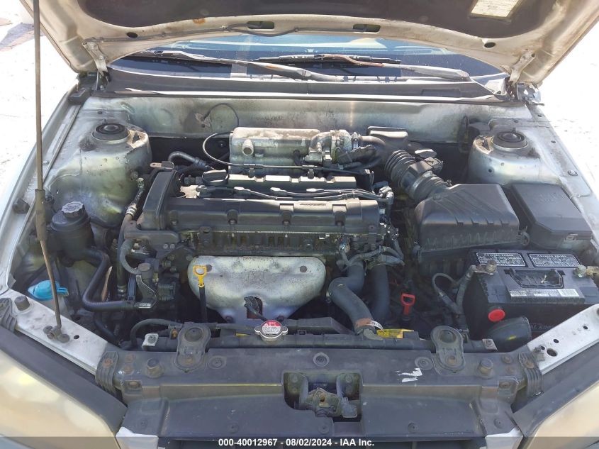 2004 Hyundai Elantra Gls/Gt VIN: KMHDN46D94U823184 Lot: 40012967