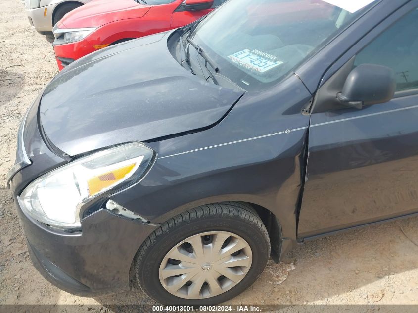 2015 Nissan Versa 1.6 S VIN: 3N1CN7AP1FL959828 Lot: 40013001