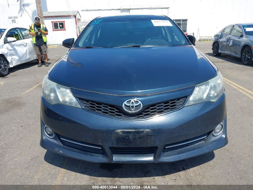 2014 Toyota Camry Se VIN: 4T1BF1FK5EU412657 Lot: 40013044