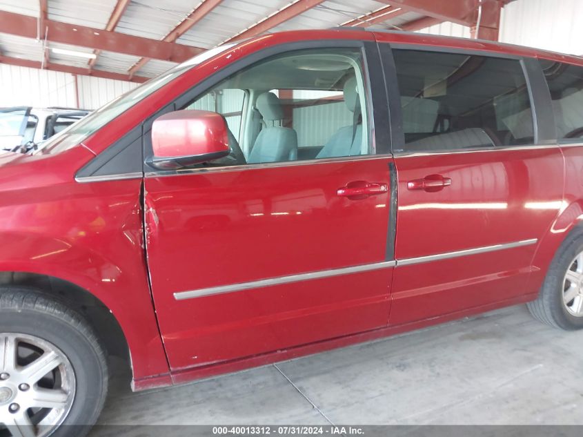 2010 Chrysler Town & Country Touring VIN: 2A4RR5D11AR249910 Lot: 40013312