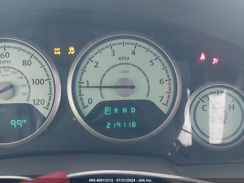 2010 Chrysler Town & Country Touring VIN: 2A4RR5D11AR249910 Lot: 40013312