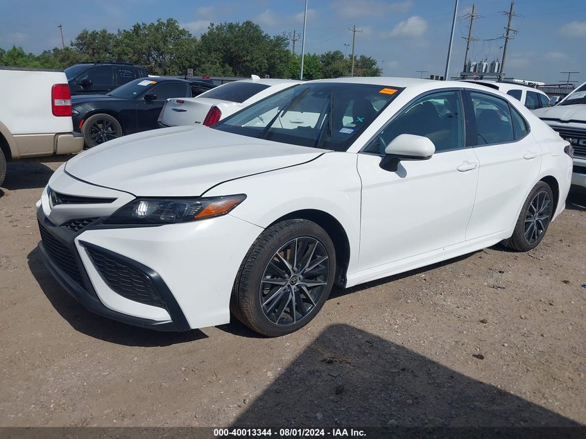 2022 TOYOTA CAMRY SE/SE NIGHT SHADE - 4T1G11AK1NU717536