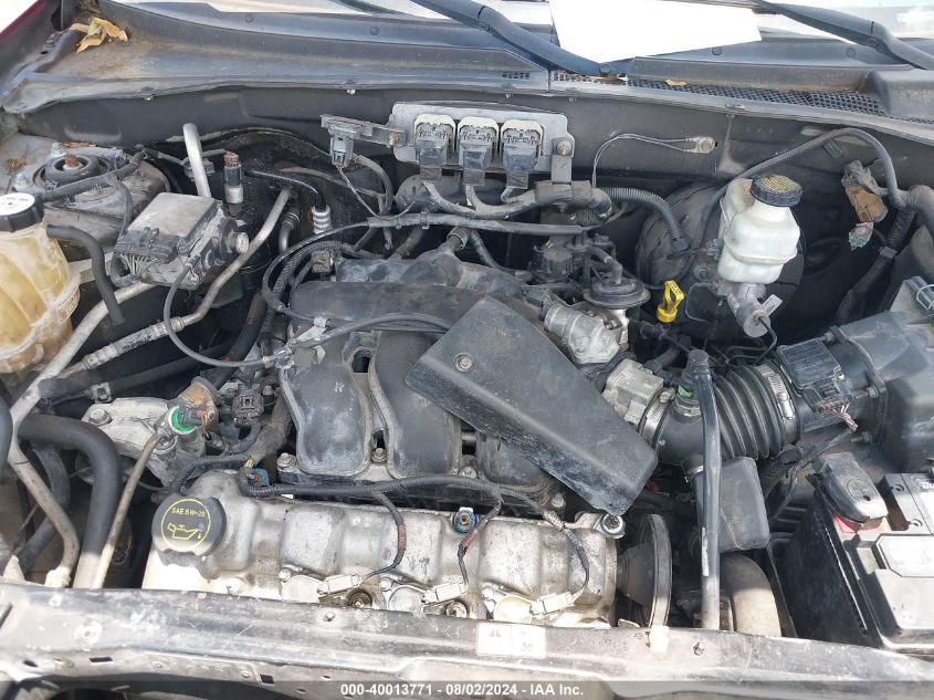 2005 Ford Escape Limited VIN: 1FMCU04145KA90099 Lot: 40013771