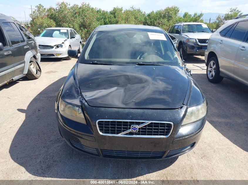 2005 VOLVO V50 VIN: KMHD84LF9JU647939