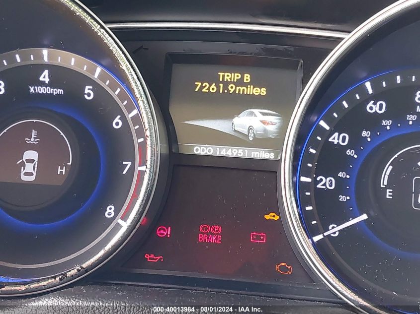 2014 HYUNDAI SONATA SE - 5NPEC4AC4EH932175