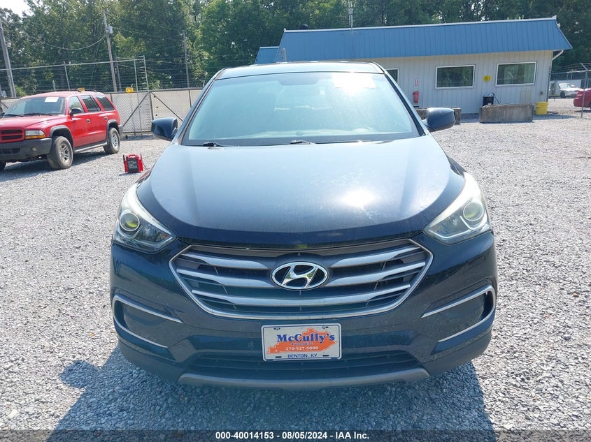 2017 Hyundai Santa Fe Sport 2.4L VIN: 5NMZT3LB8HH018111 Lot: 40014153